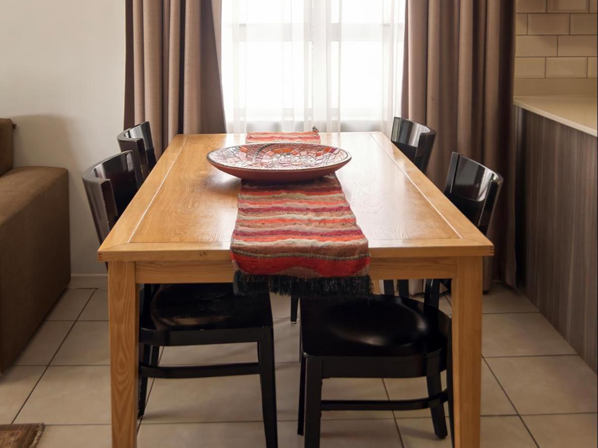 Apartments @ 125 Габороне Номер фото